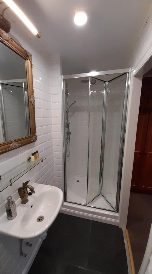 Bosdam Budget Rooms Beveren  Bagian luar foto